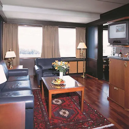 Radisson Blu Hotel, 4*